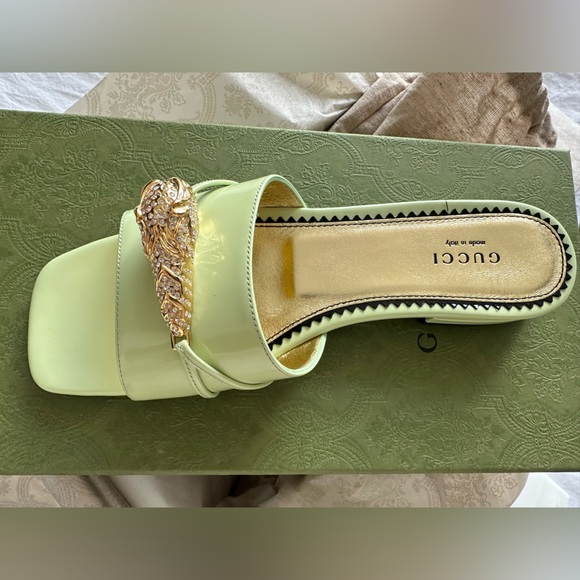 GUCCI Kingsnake motif leather sandals. - Picture 5 of 7